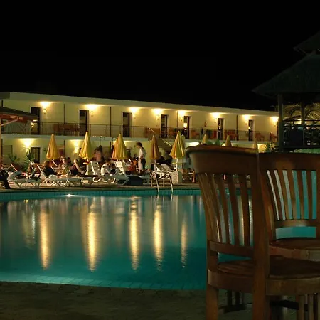 Cala Greca Beach Hotel 4*