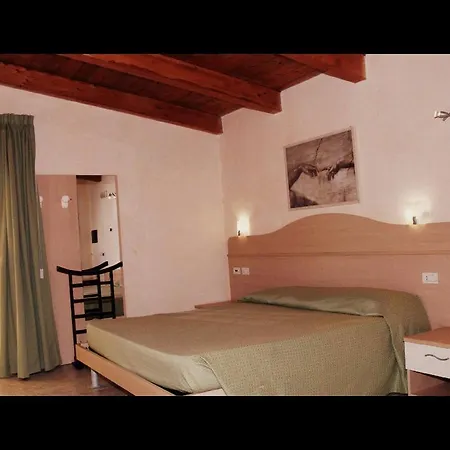 Cala Greca Beach Hotel Isola Di Capo Rizzuto